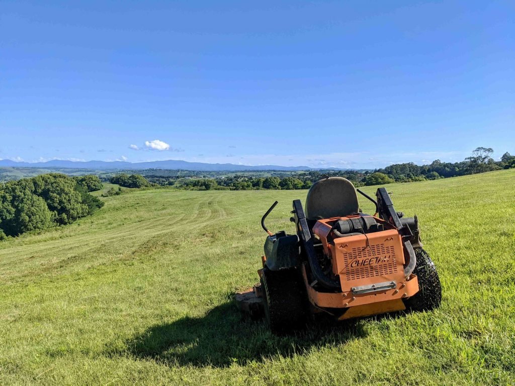 Acreage mowing services near me Alstonville
